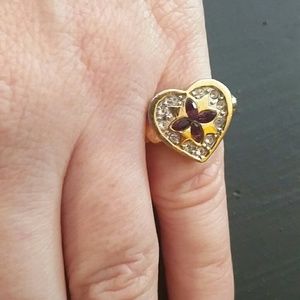 Vintage golden heart ring pinky or girl